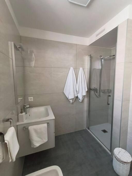 Design Apartment Melano Lake Eksteriør billede